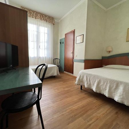 Hotel Villa Primavera Pisa Exteriör bild
